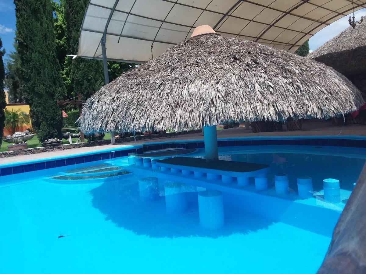 Hotel La Estancia Río Verde Екстериор снимка