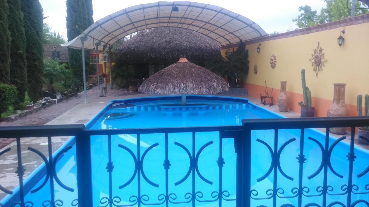 Hotel La Estancia Río Verde Екстериор снимка