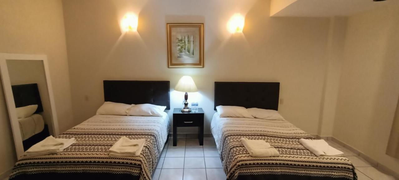 Hotel La Estancia Río Verde Екстериор снимка