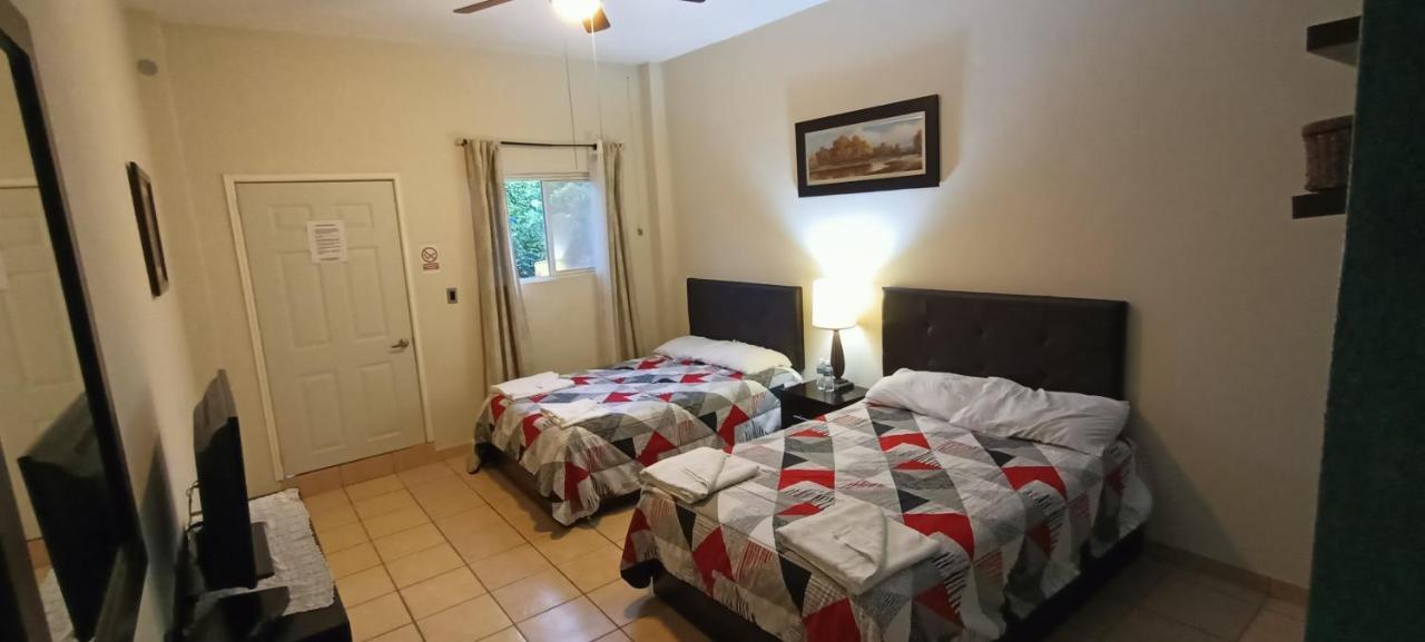 Hotel La Estancia Río Verde Екстериор снимка