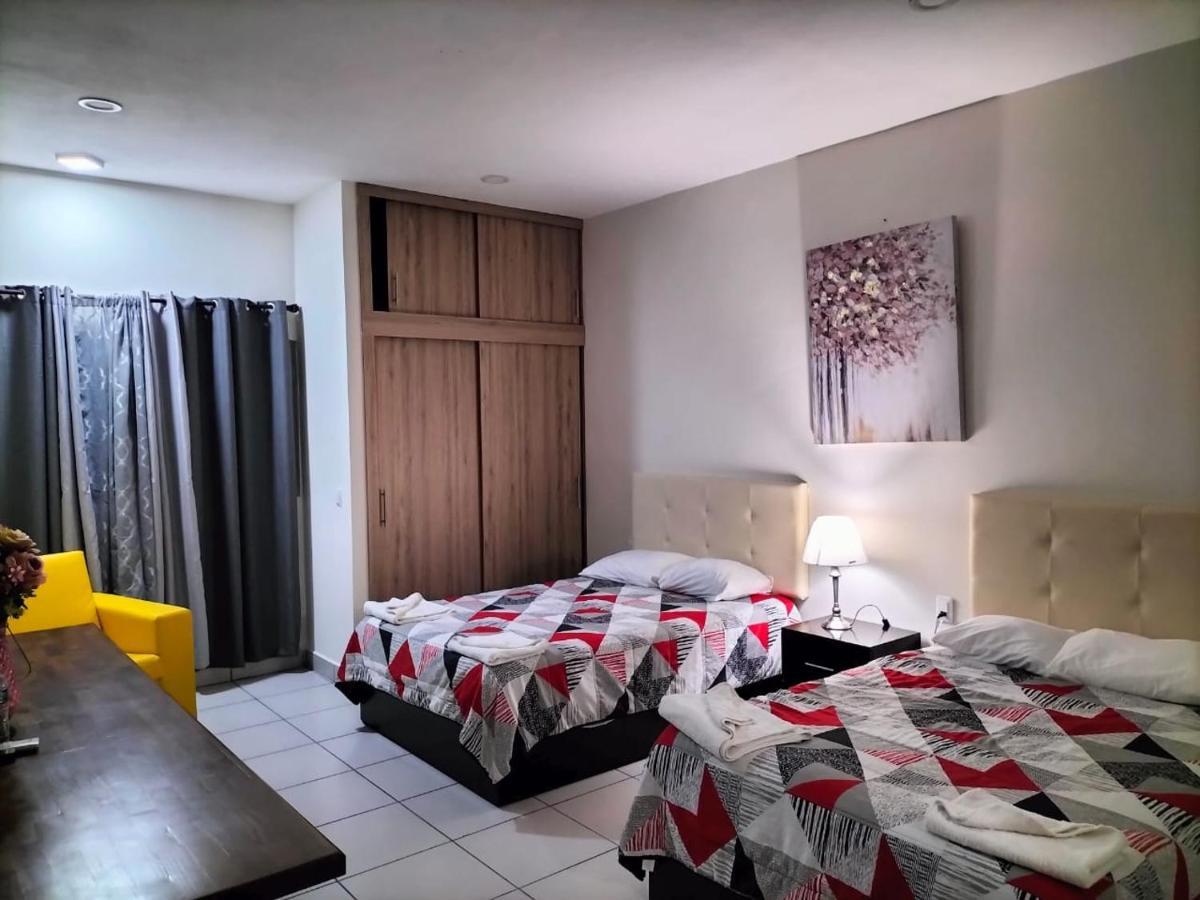 Hotel La Estancia Río Verde Екстериор снимка